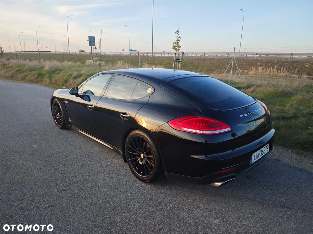 Porsche Panamera Diesel - 12