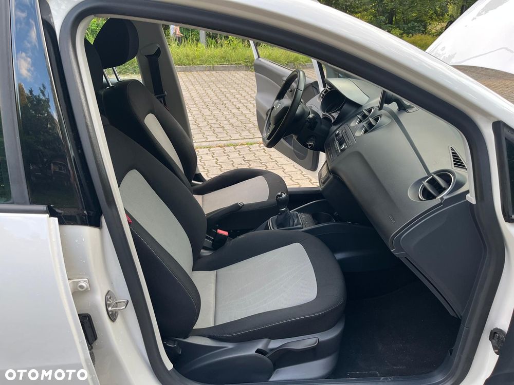 Seat Ibiza 1.4 16V Style - 12