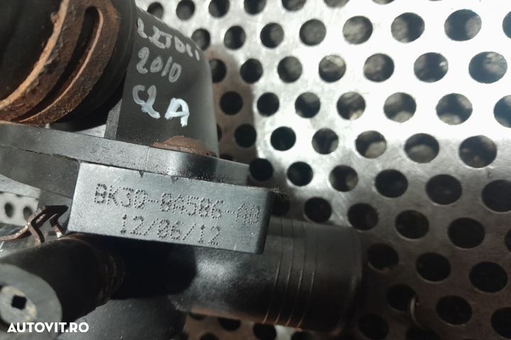 Carcasa termostat BK3Q-8A586-AB BK3Q-8A586-AB Ford Transit 3 [Facelif - 3