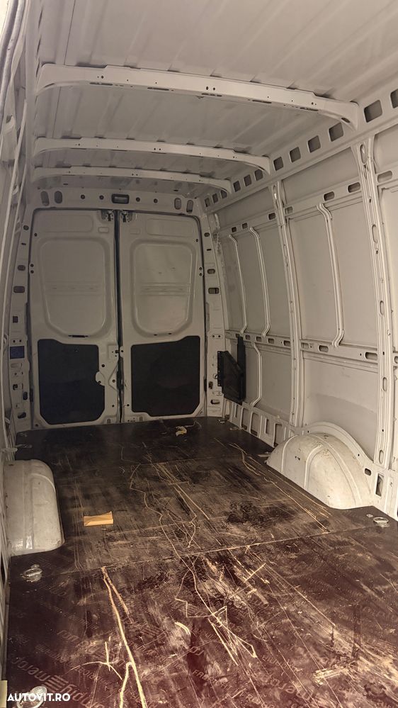 Iveco Daily 35S14 - 9