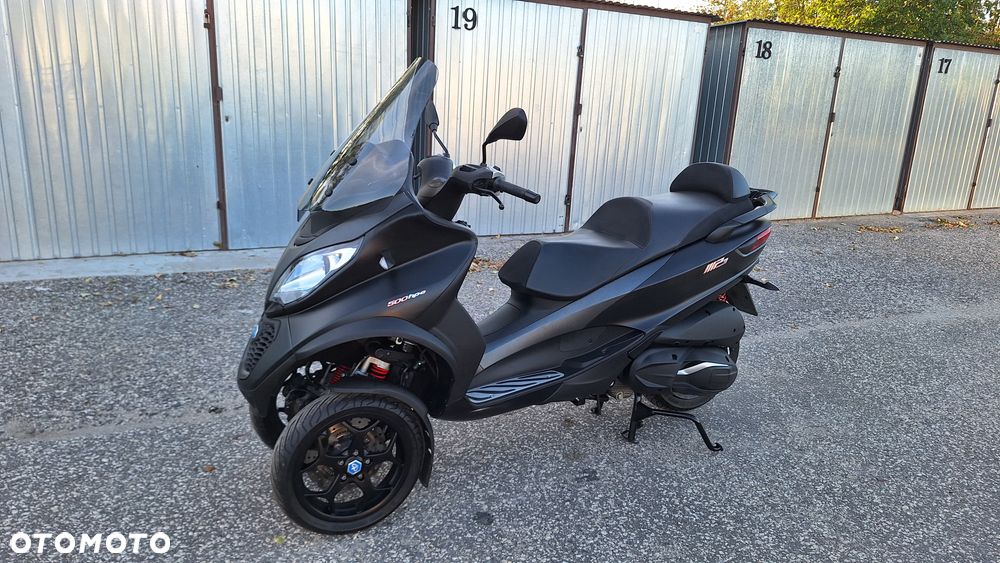 Piaggio MP-3 - 2