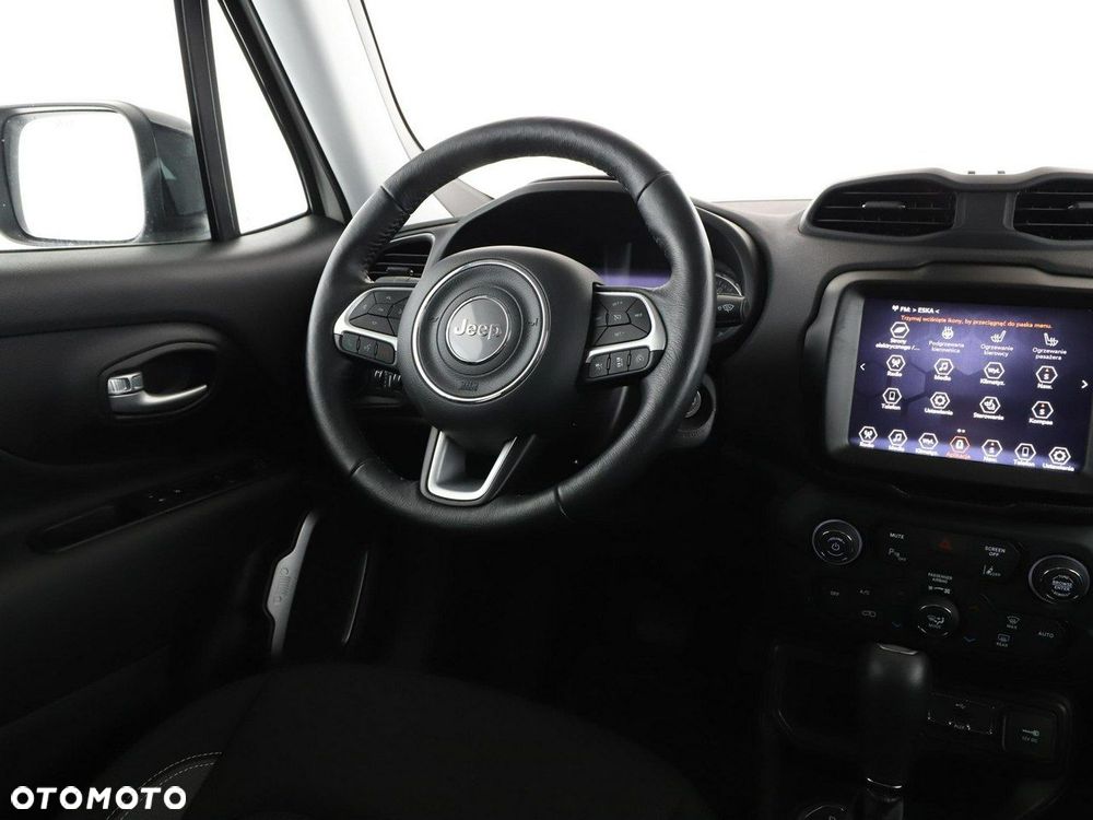 Jeep Renegade - 16