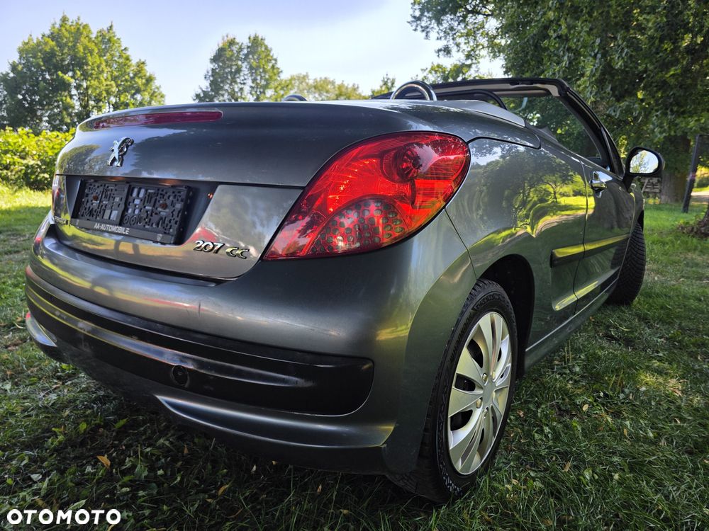 Peugeot 207 CC - 7
