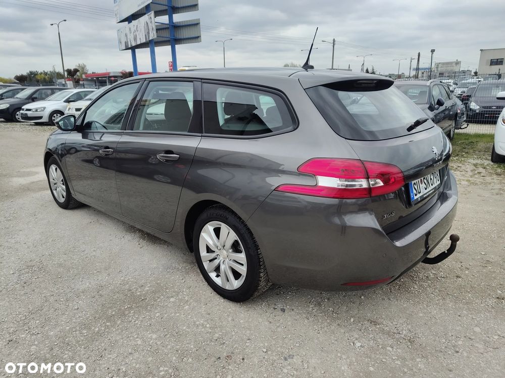Peugeot 308 - 4