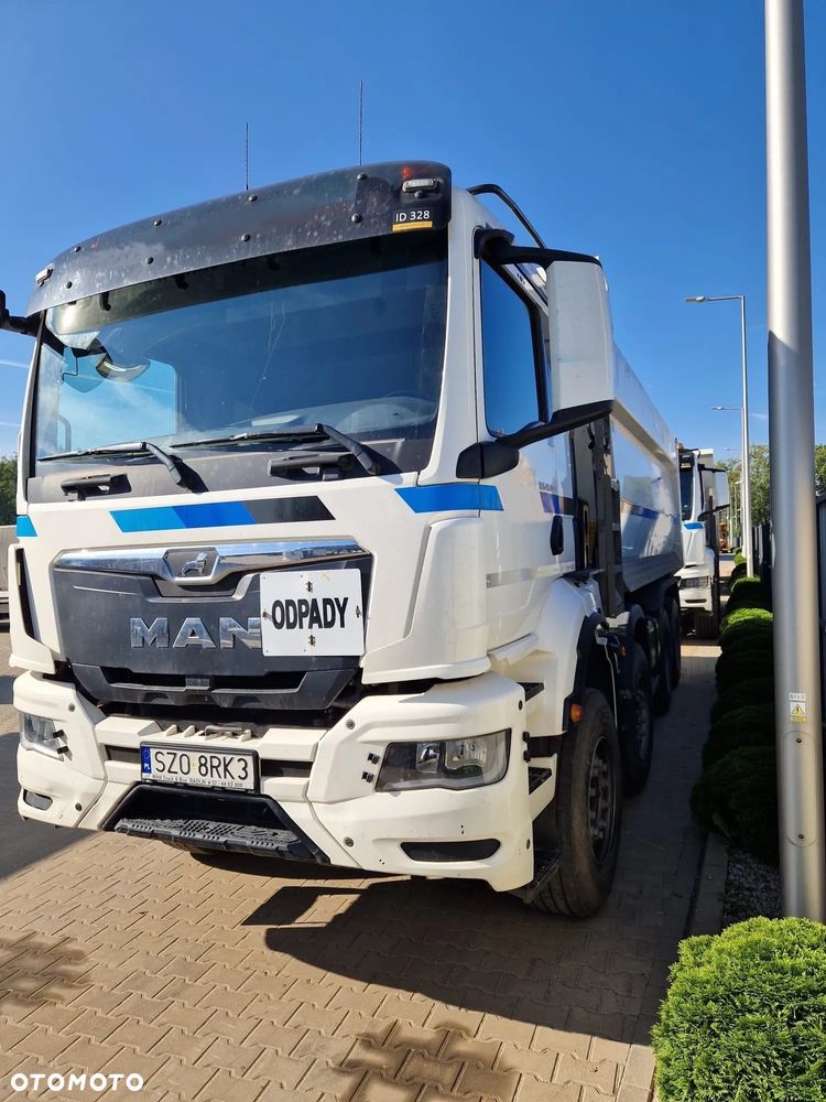 MAN TGS 41.480 8x4 * rej. 02.2024 * wywrotka tylnozsypowa * 4szt. * - 3