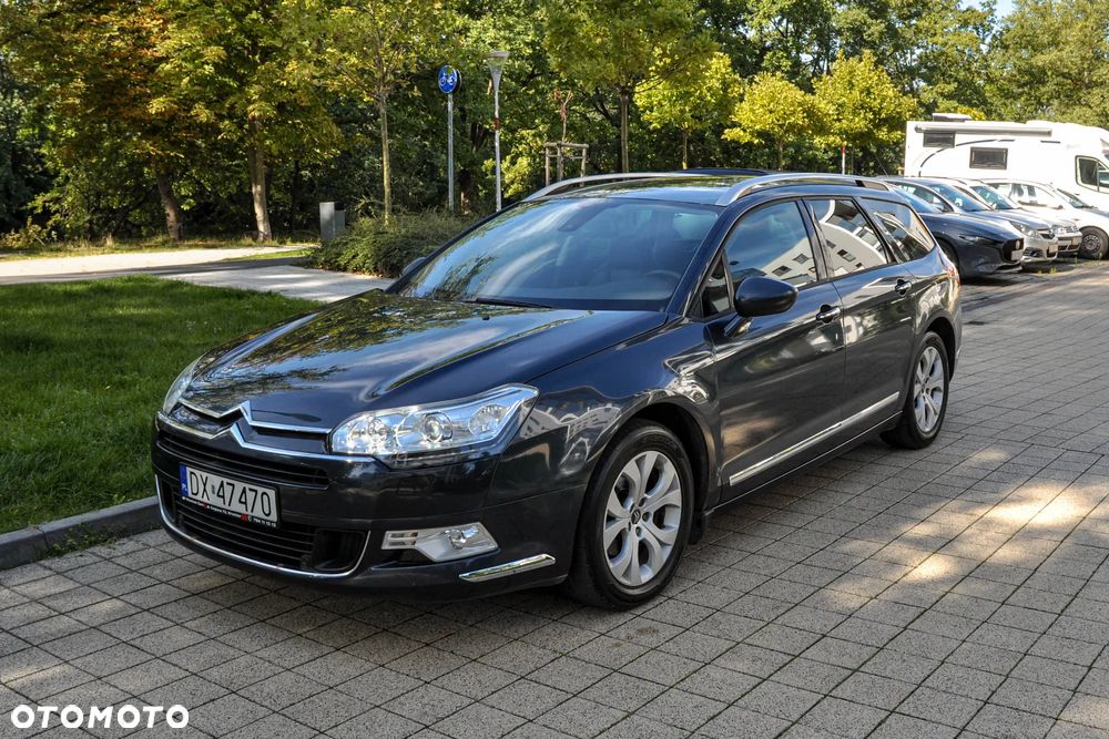 Citroen C5 III (2008-) 2.0 HDi Exclusive, 2011