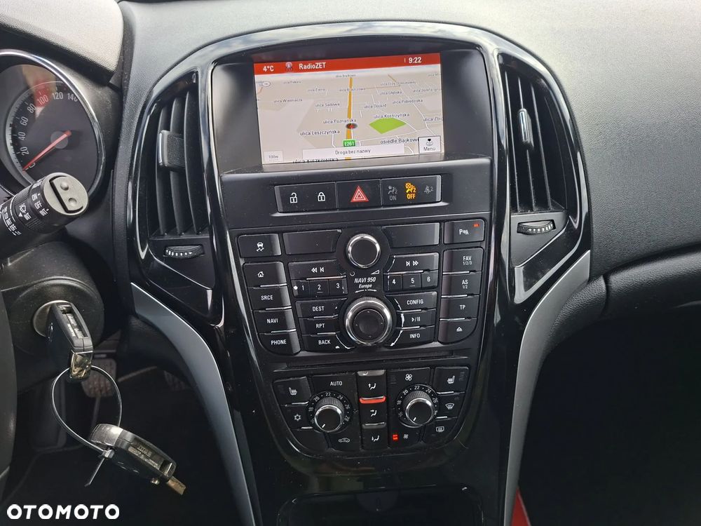 Opel Astra 1.4 Turbo Exklusiv - 18