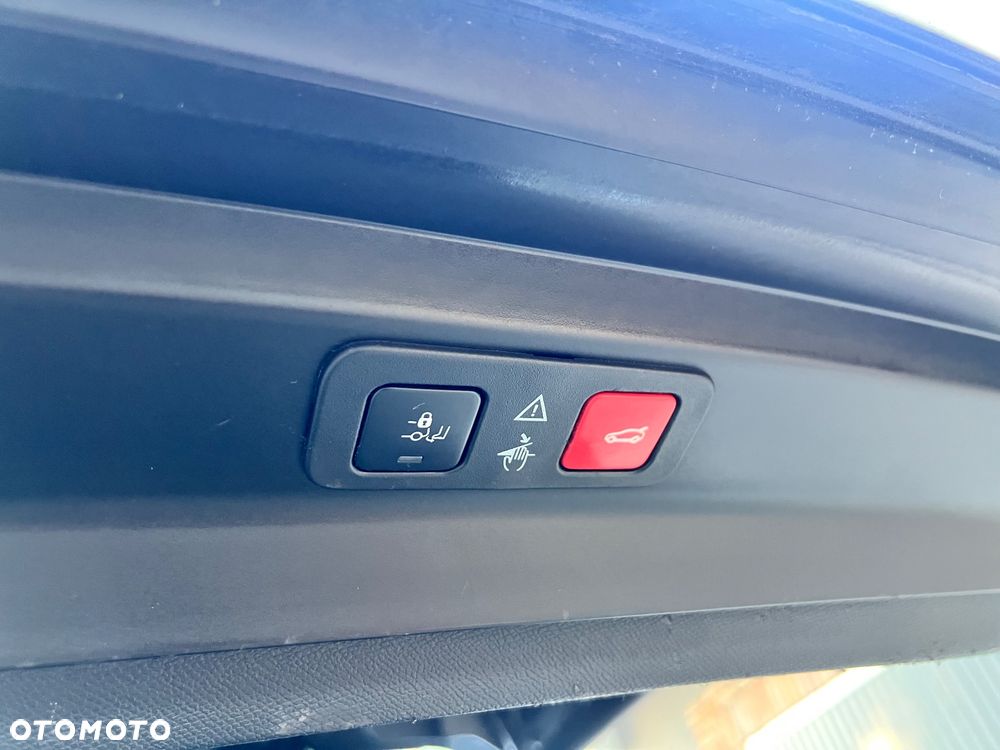 Peugeot 5008 - 36