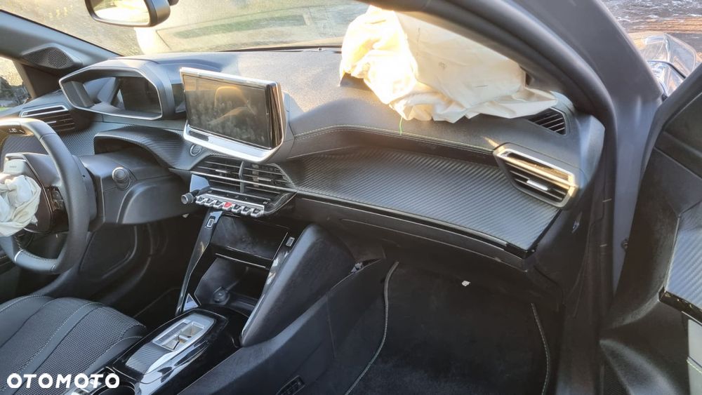 Peugeot 208 Elektromotor 136 GT Pack - 18