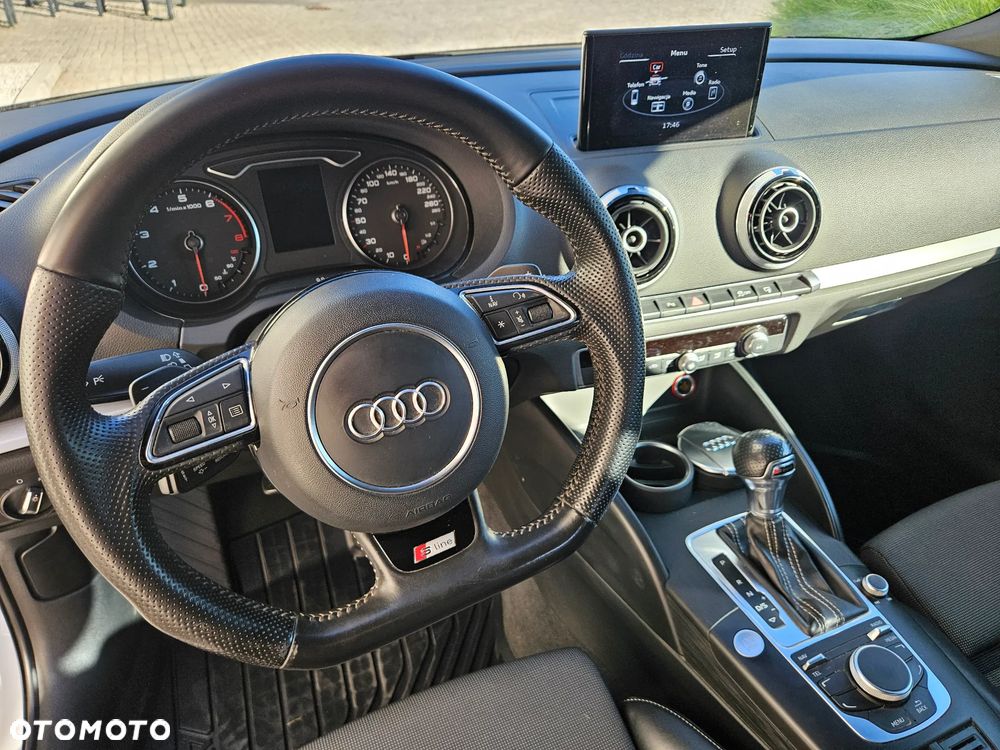 Audi A3 Sportback 1.8 TFSI Ambiente S tronic - 23