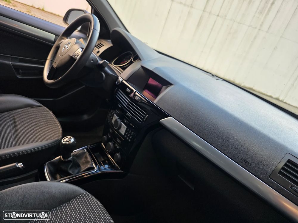 Opel Astra Caravan 1.7 CDTi Cosmo Plus ecoFlex - 41
