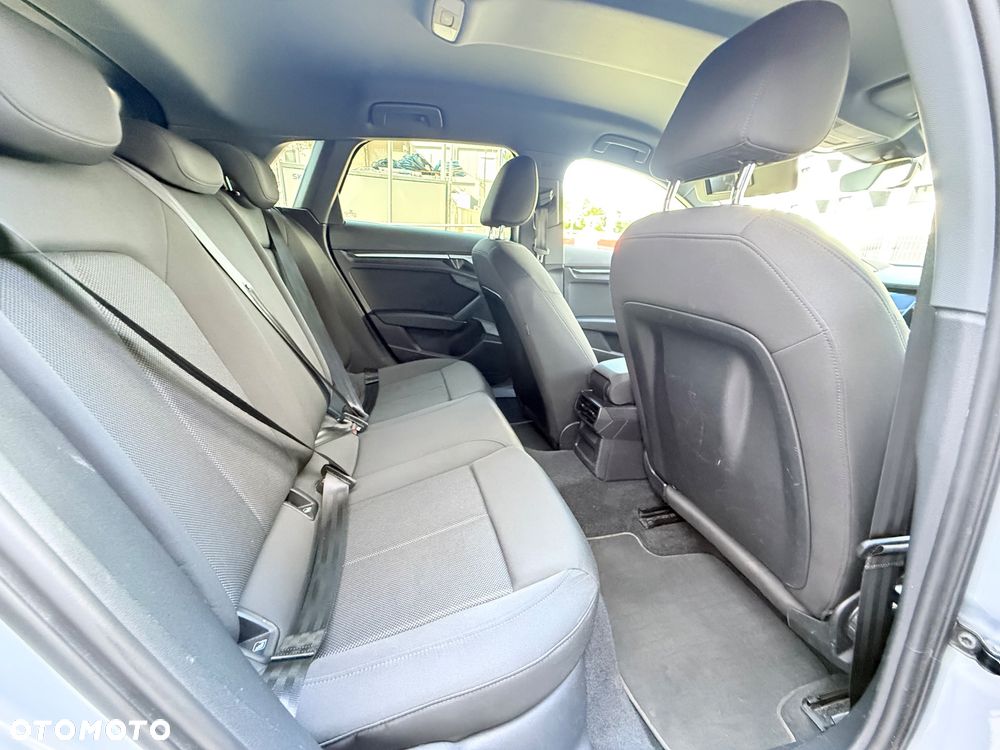 Audi A3 Sportback 1.4 TFSI e-tron Ambition - 13