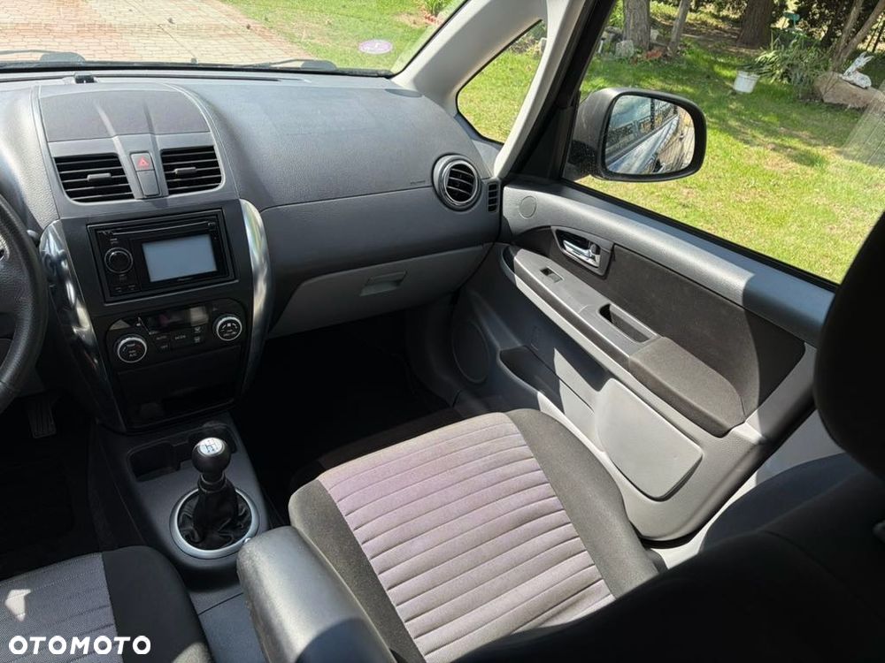 Suzuki SX4 1.6 VVT 4x2 Limited - 6