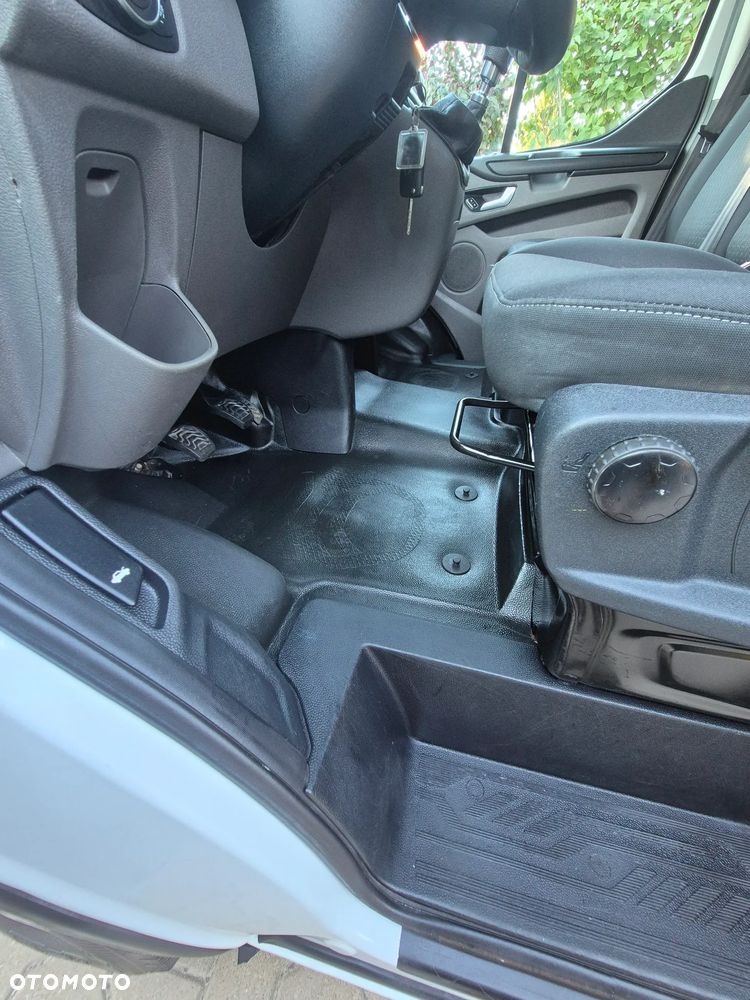 Ford Custom 2.0Tdci 2020r 130 koni 150tys km Ledy kamera klima webasto Super stan - 22