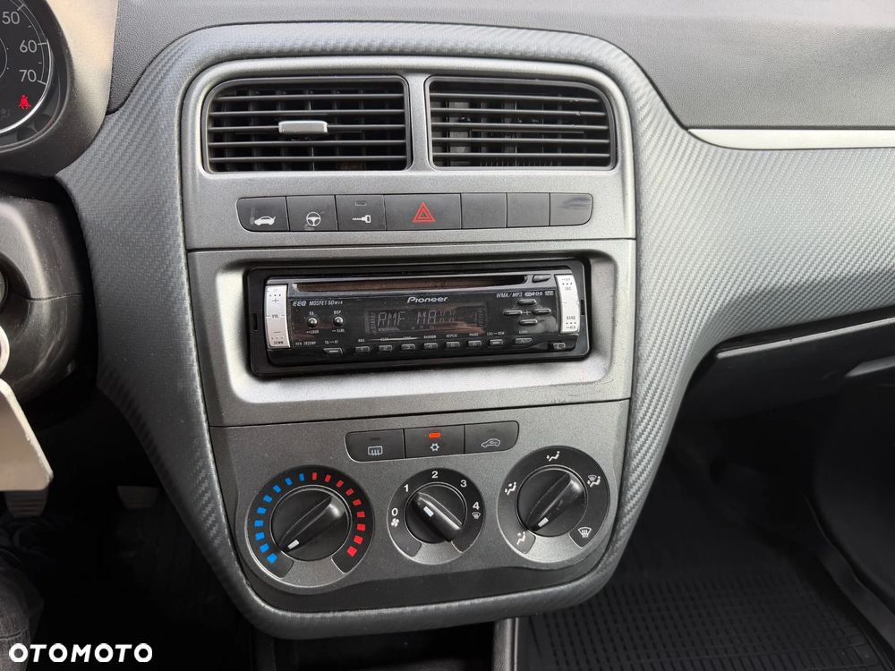 Fiat Punto - 14