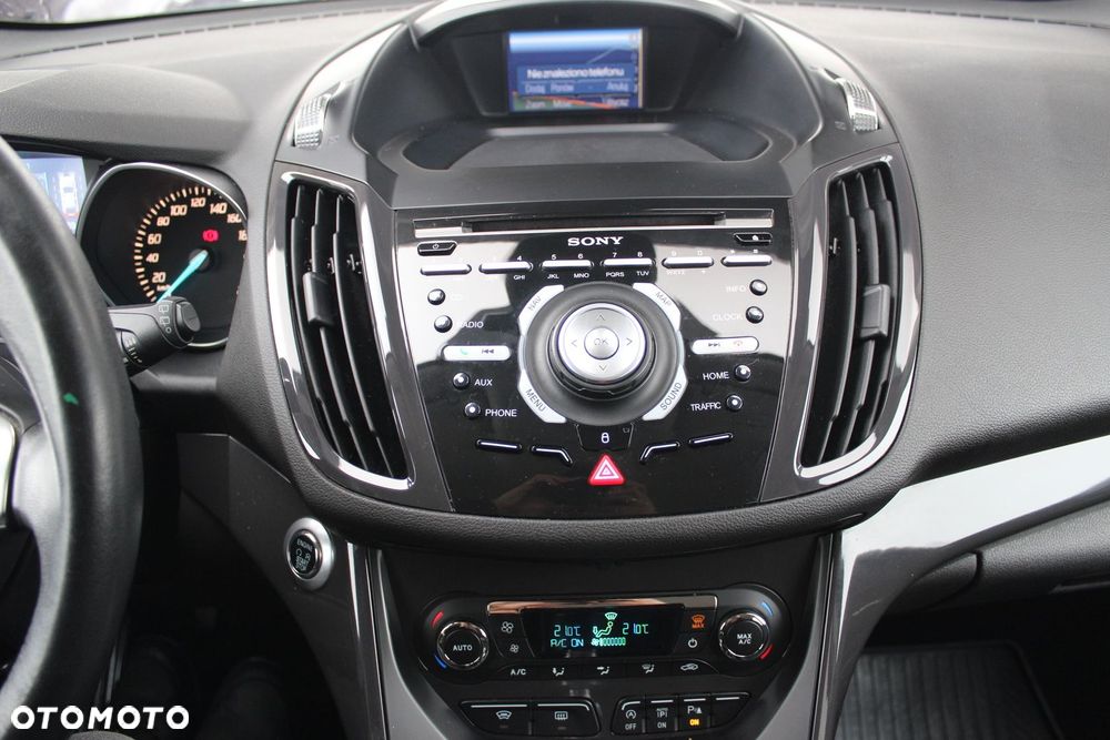 Ford Kuga 2.0 TDCi FWD Titanium - 12