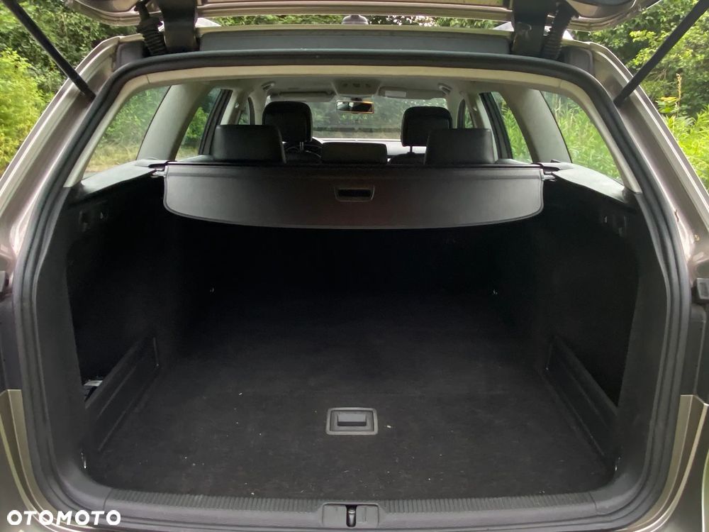Volkswagen Passat 2.0 TDI Highline DSG - 11