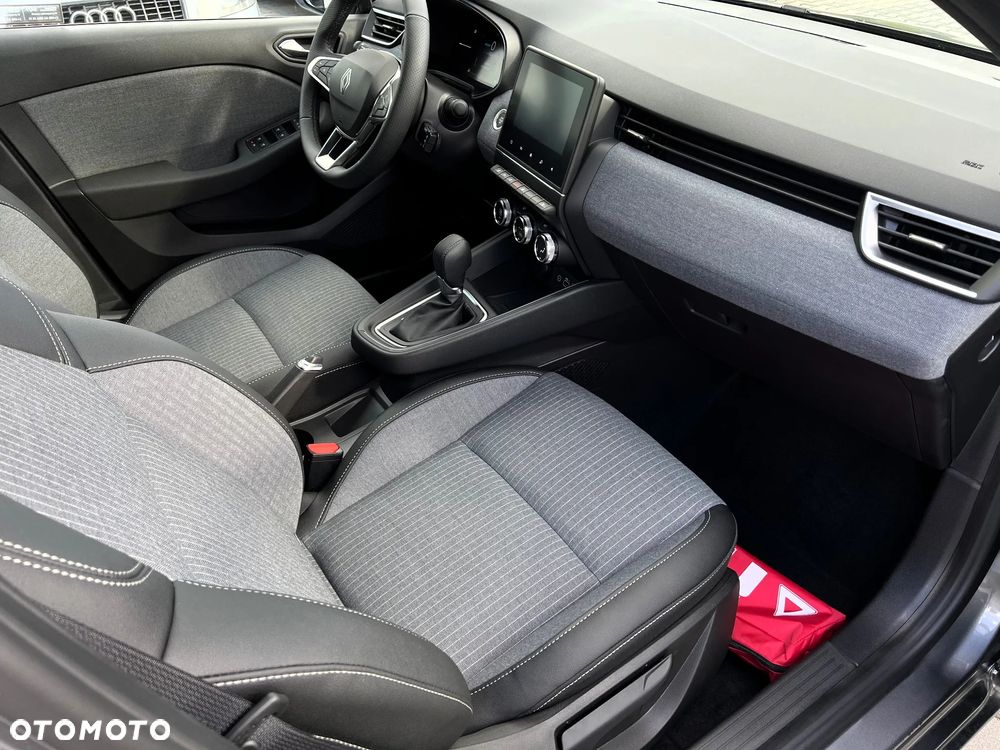 Renault Clio 1.6 E-TECH Full Hybrid 145 Techno - 14