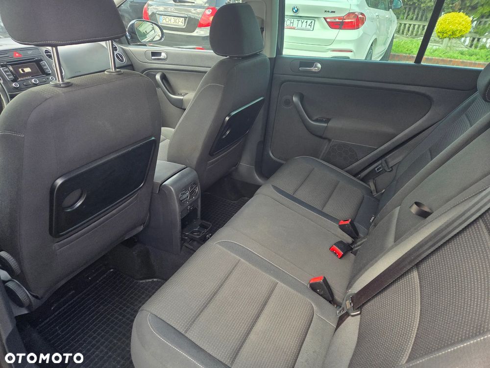Volkswagen Golf Plus 1.6 TDI DPF Comfortline - 17