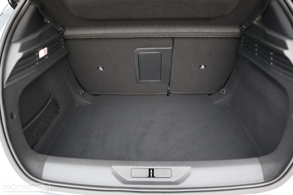 Peugeot 308 1.2 PureTech GT Pack EAT8 - 9