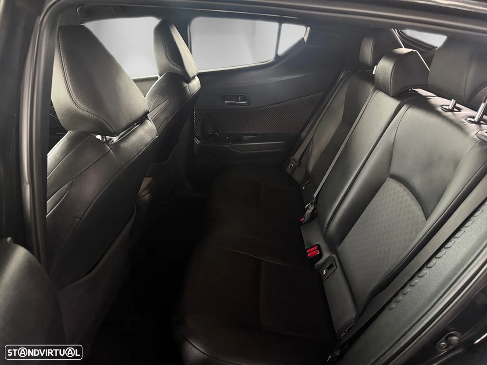Toyota C-HR 1.8 Hybrid Exclusive+P.Luxury - 10