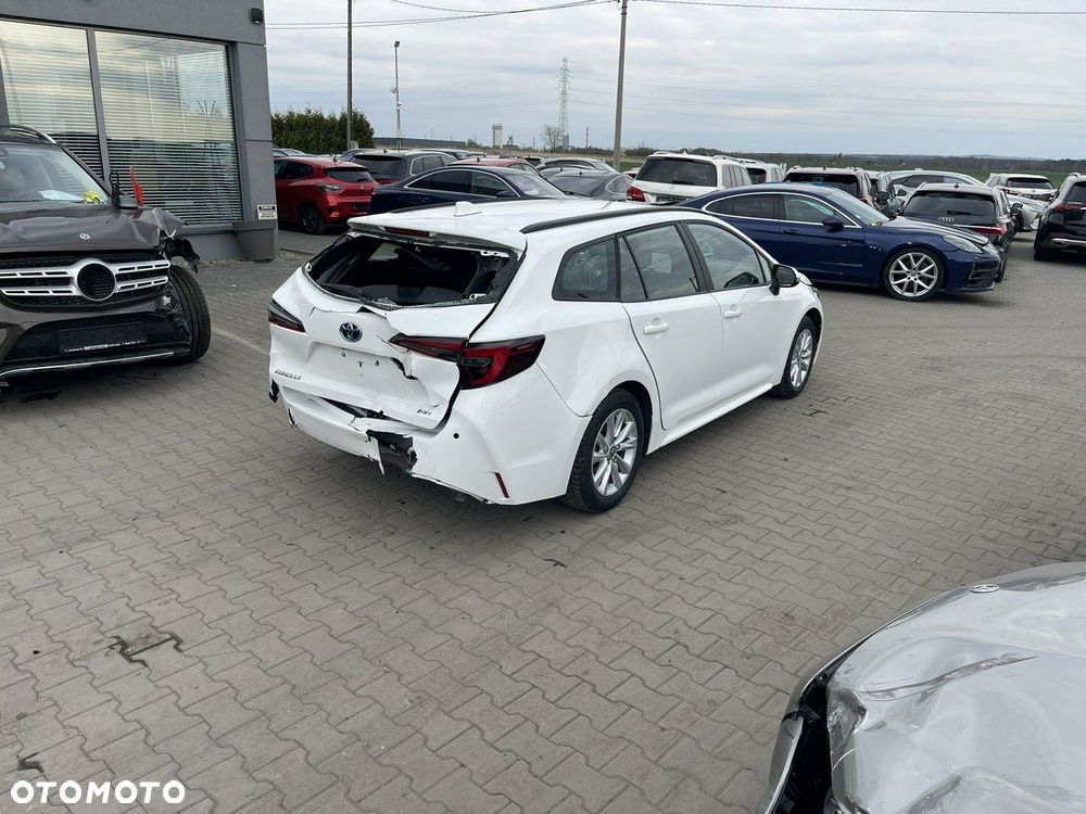 Toyota Corolla 1.8 Hybrid Style - 2