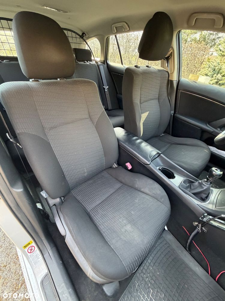 Toyota Avensis 2.0 D-4D Sol - 14