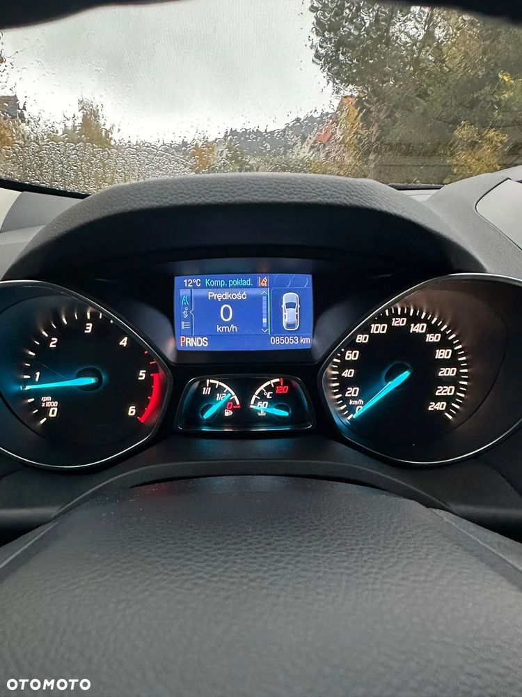 Ford Kuga 2.0 TDCi 4x4 Titanium - 22