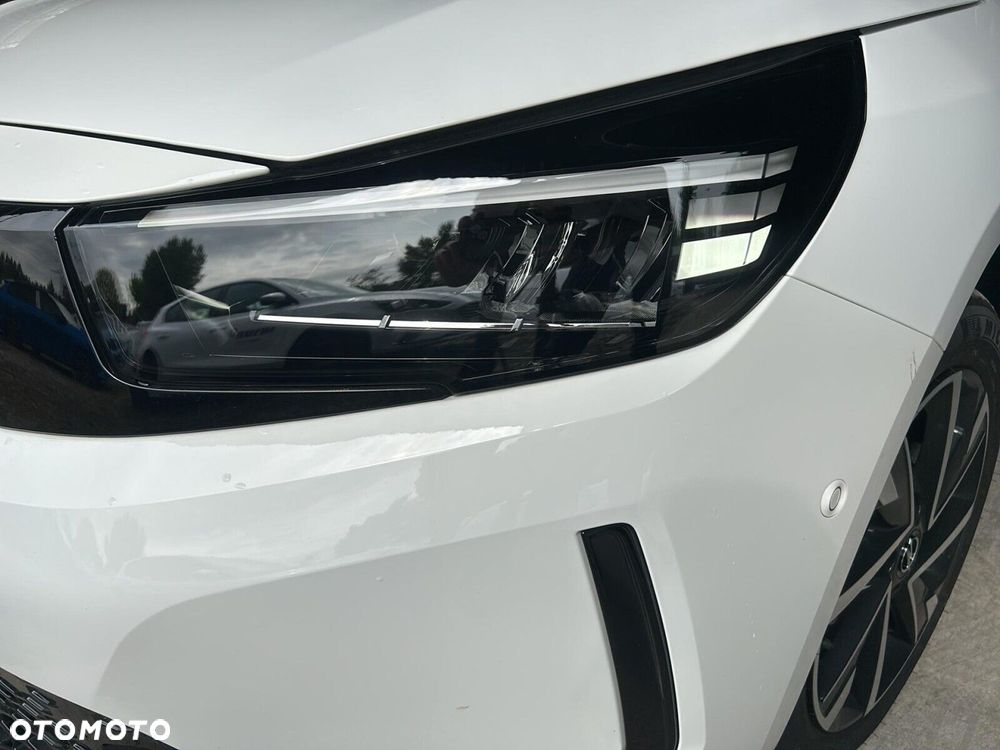 Opel Corsa - 8