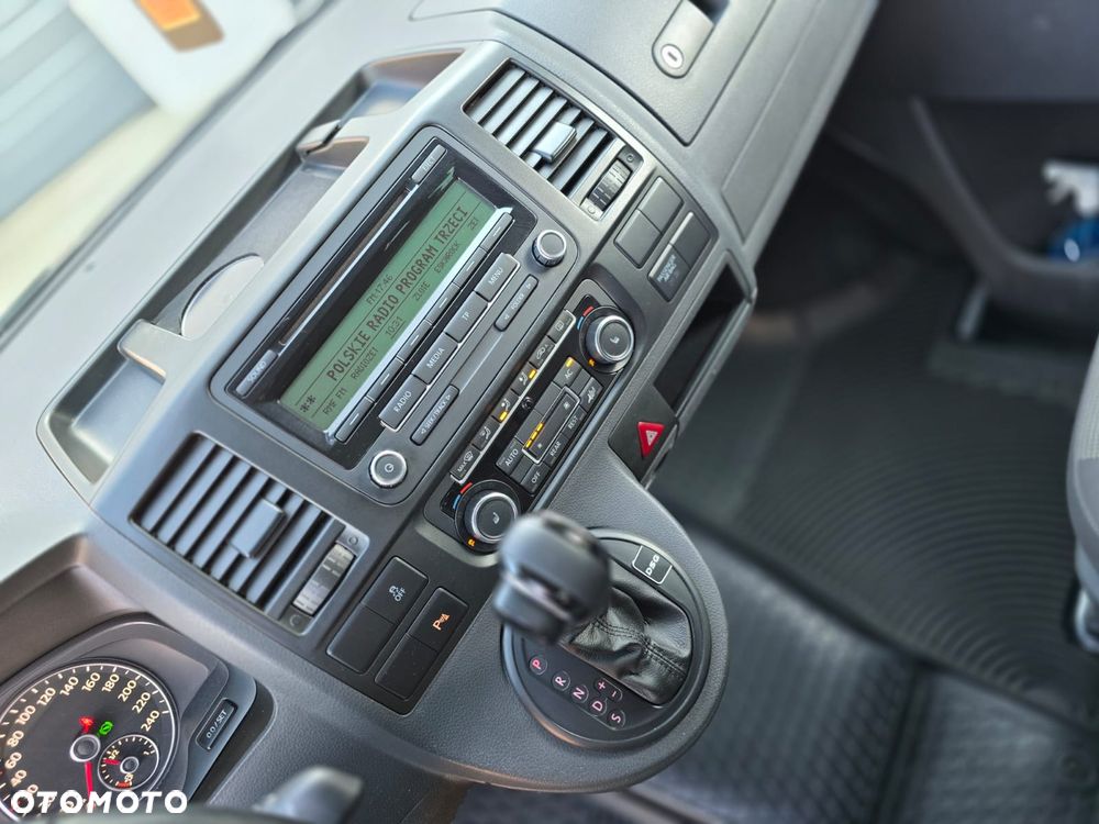 Volkswagen Transporter - 5