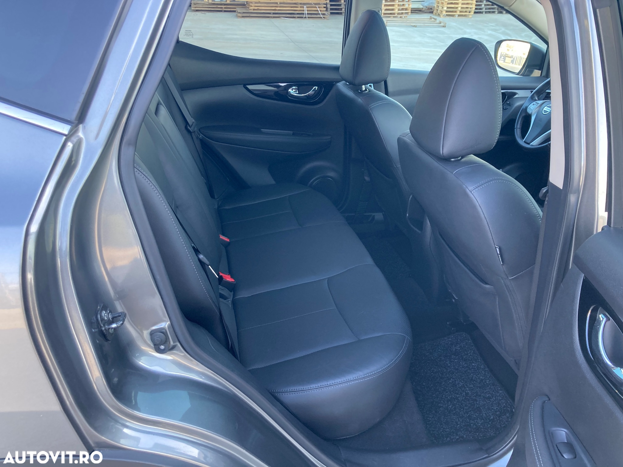 Nissan Qashqai 1.6 DCI Start/Stop X-TRONIC Tekna - 20