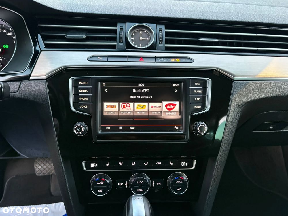 Volkswagen Passat 2.0 TDI SCR (BlueMotion Tech) 4Mot DSG Highline - 15