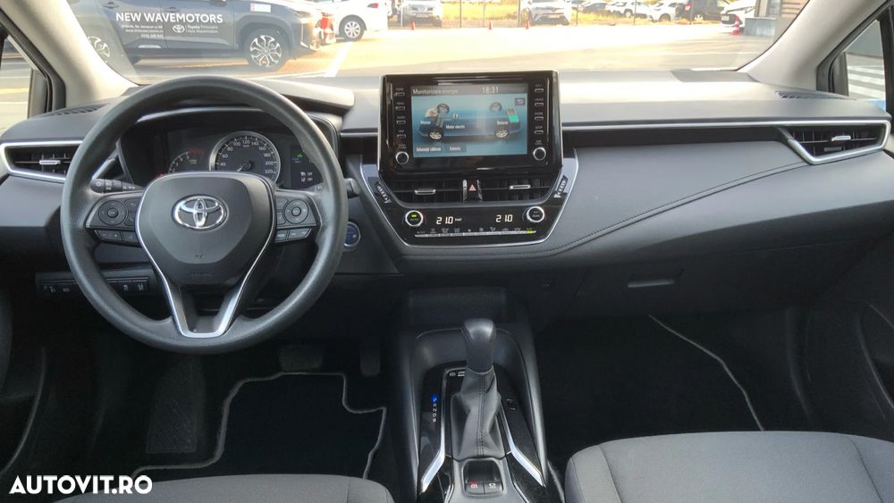 Toyota Corolla - 11
