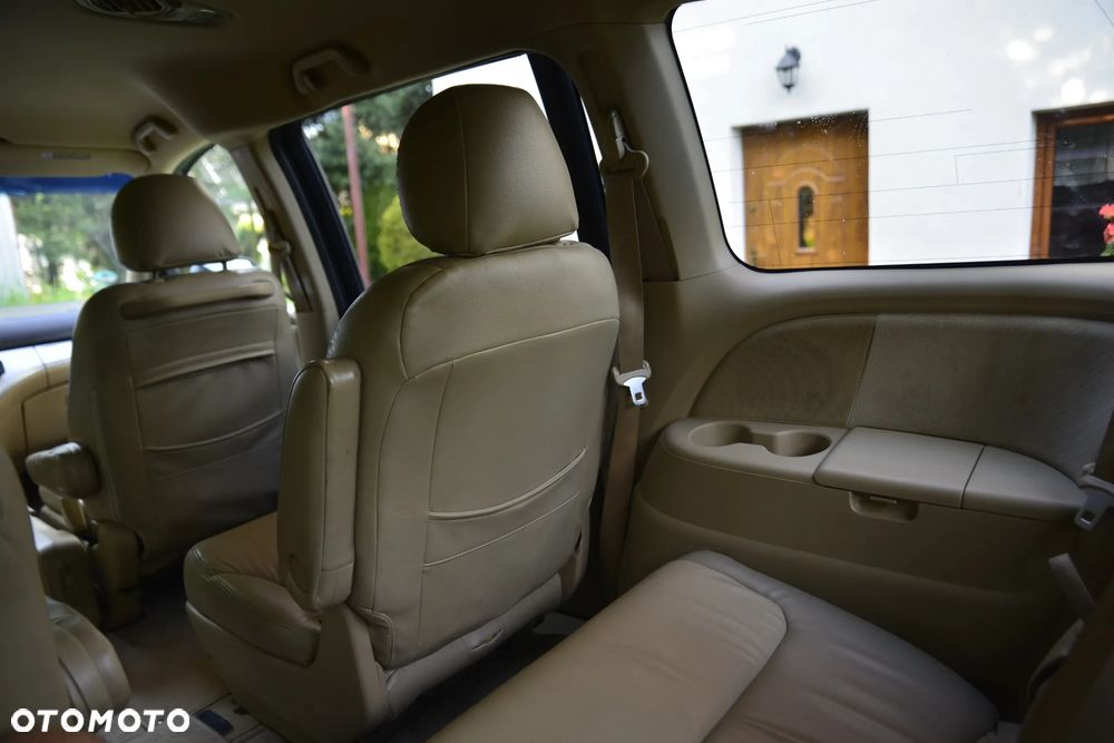 Honda Odyssey 3.5 LX - 14