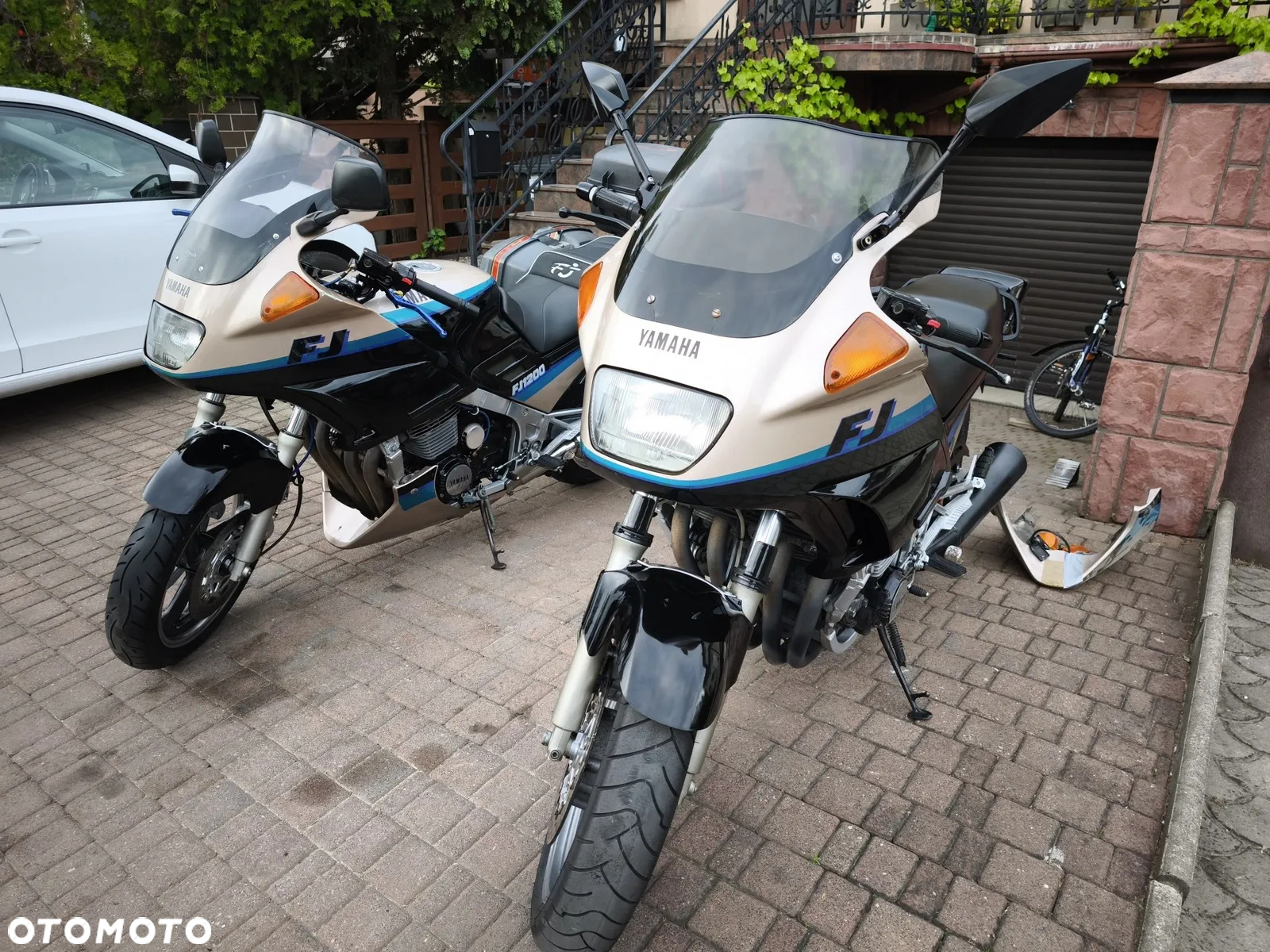 Yamaha FJ - 24