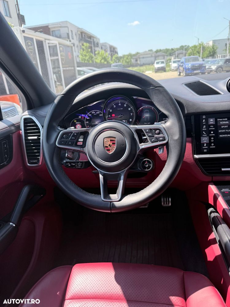 Porsche Cayenne S - 20