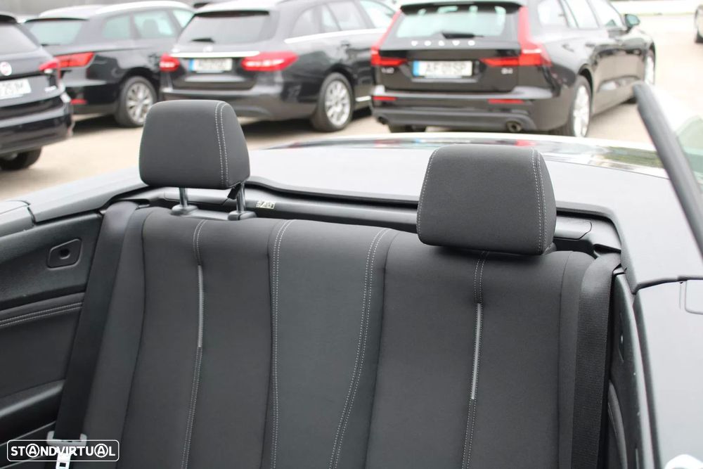 BMW 218 d Cabrio Line Sport - 11
