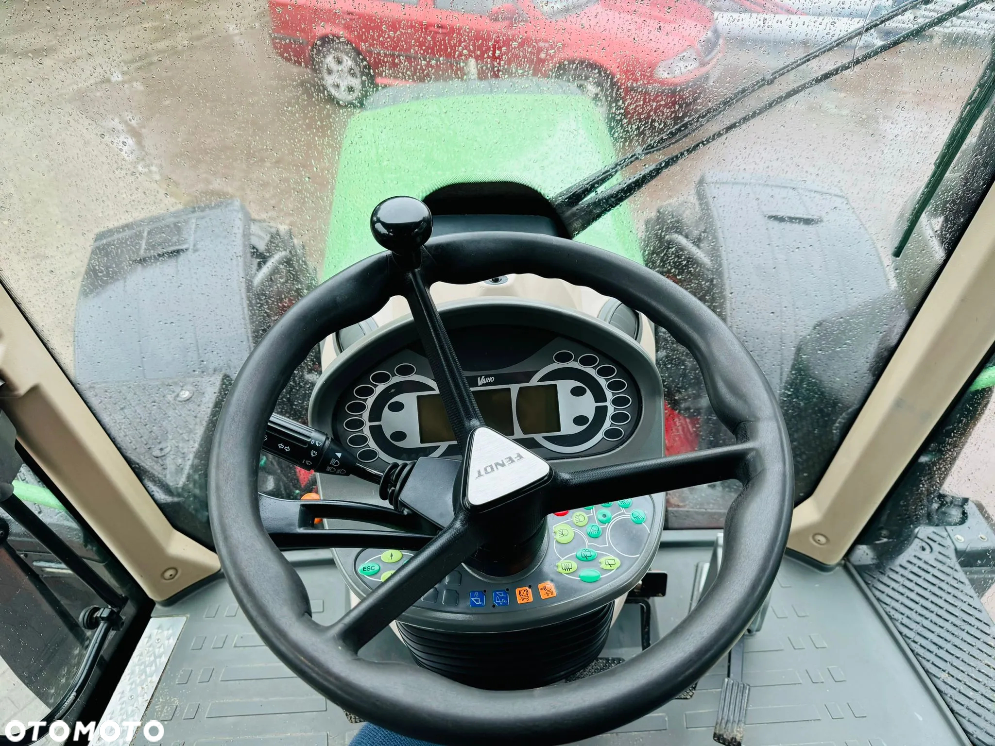 Fendt 724 VARIO PROFI - 9