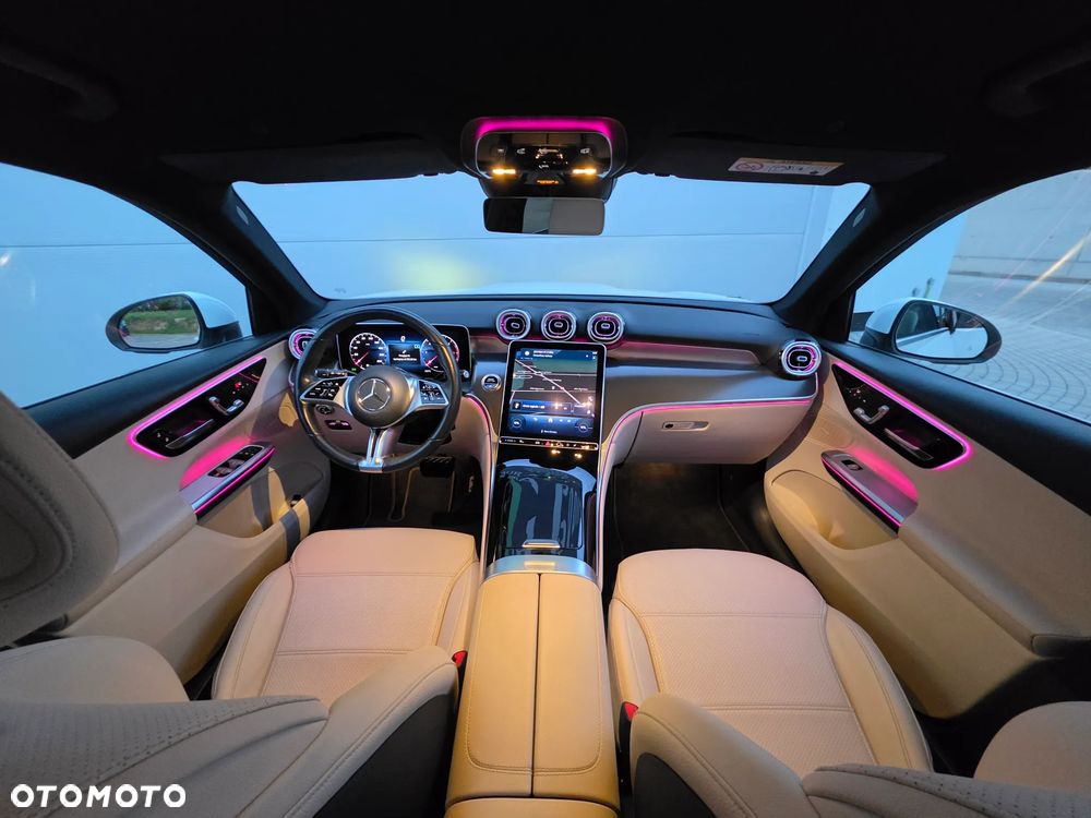 Mercedes-Benz GLC 220 d 4Matic 9G-TRONIC Avantgarde Advanced - 20