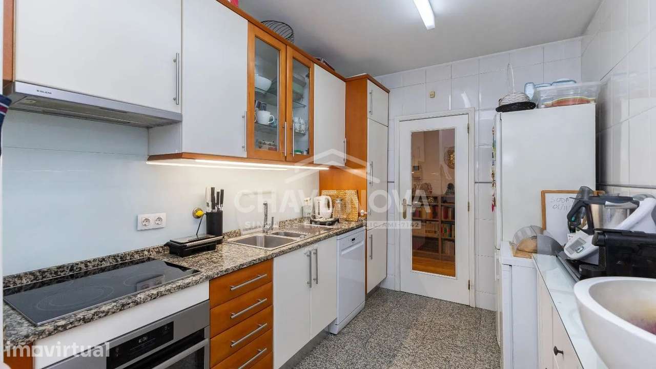 T3 Maia | Condomínio Fechado com Piscina Interior - Grande imagem: 5/19