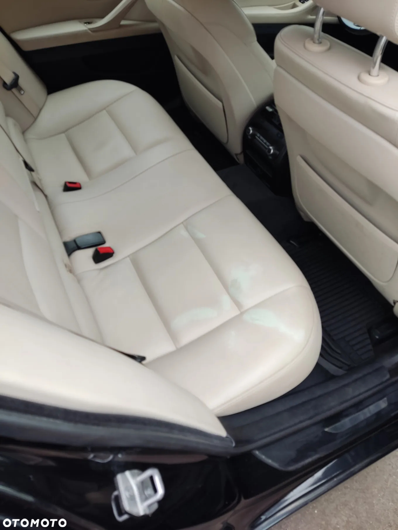 BMW Seria 5 520d xDrive - 9