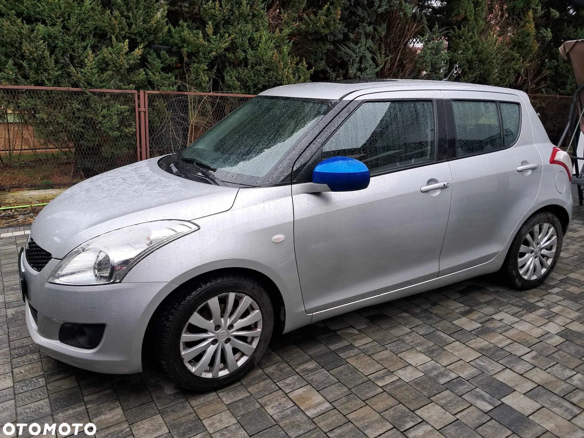 Suzuki Swift 1.2 Premium - 1