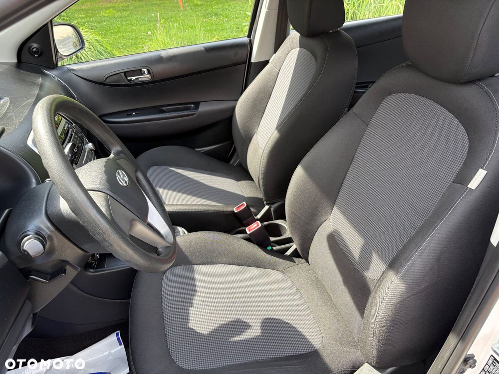 Hyundai i20 1.2 Trend - 22