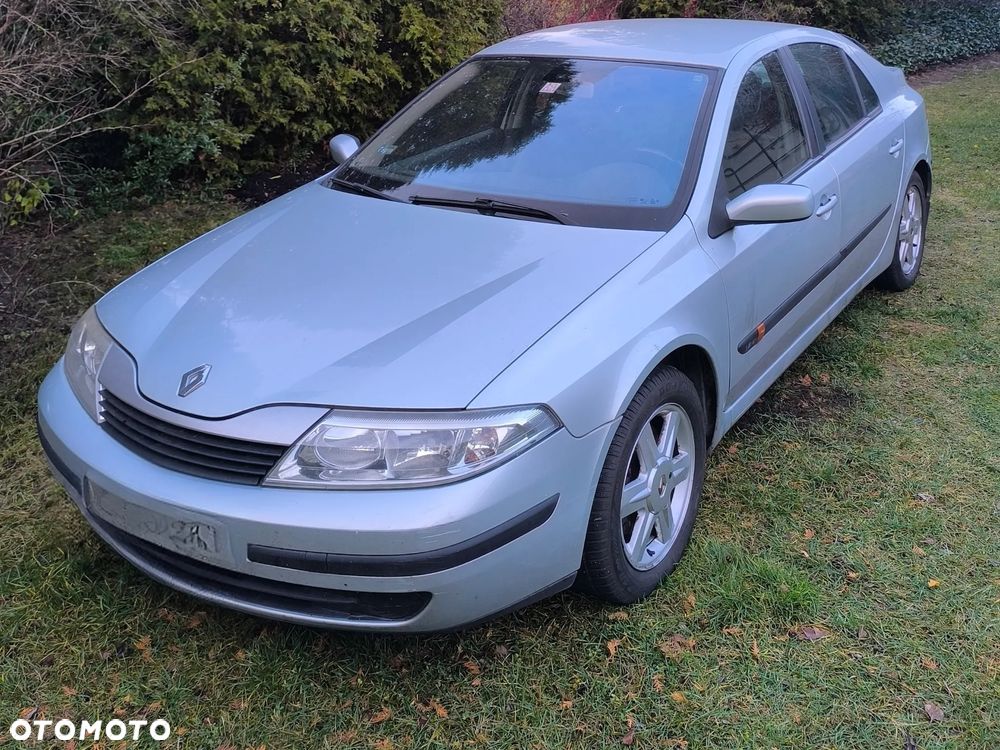 Renault Laguna - 1