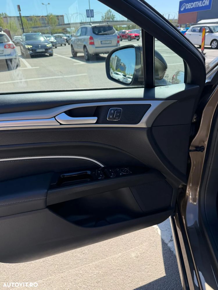 Ford Mondeo 2.0 TDCi Start-Stopp PowerShift-Aut Vignale - 9