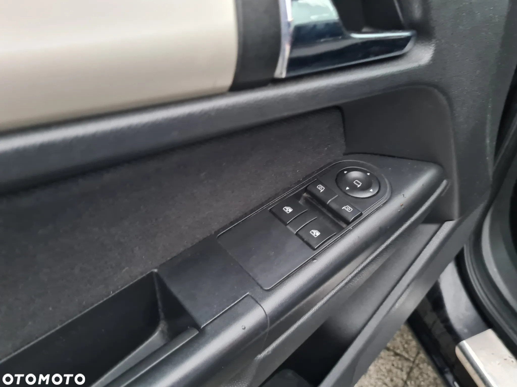 Opel Astra 1.6 - 13