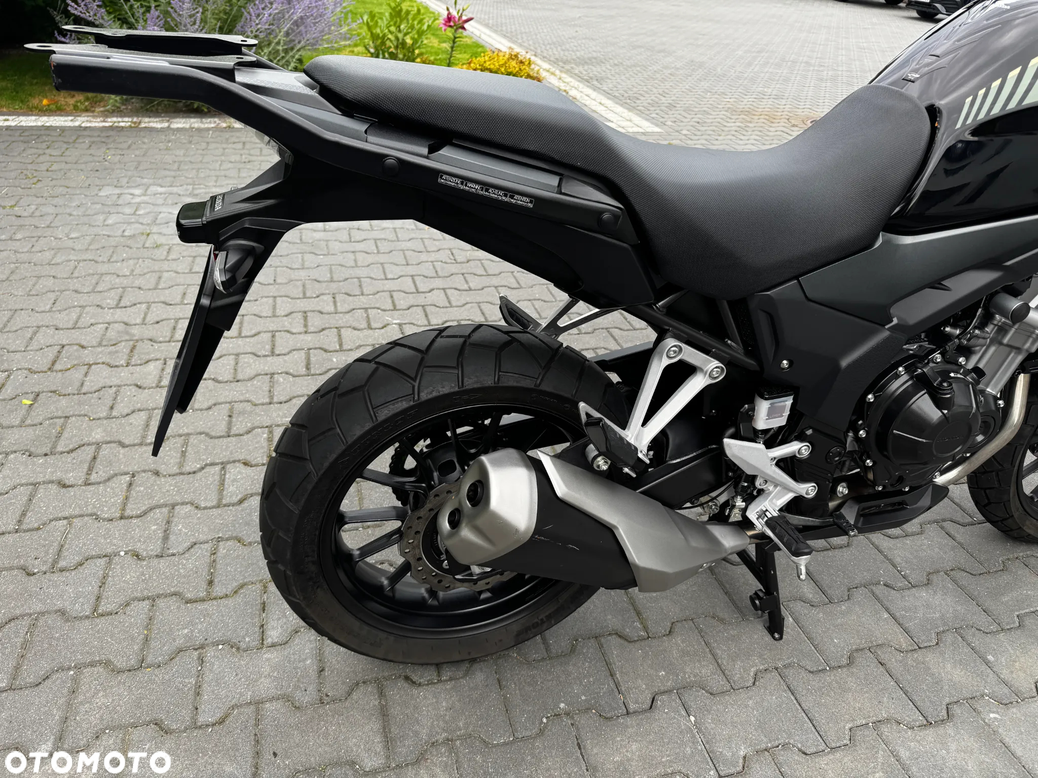 Honda CB - 23