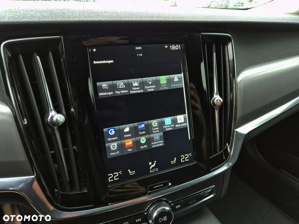 Volvo V90 D4 AWD Geartronic Momentum Pro - 35