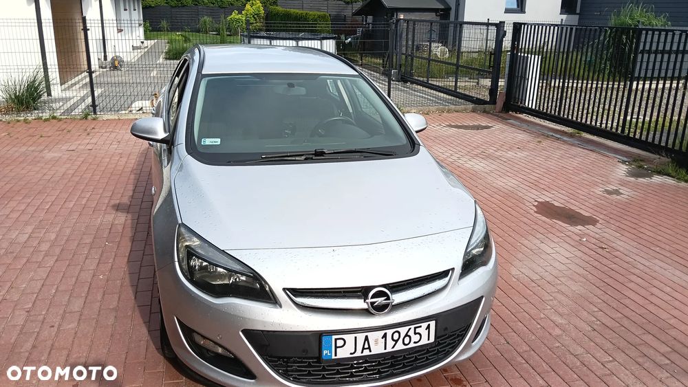 Opel Astra 1.7 CDTI Enjoy - 1