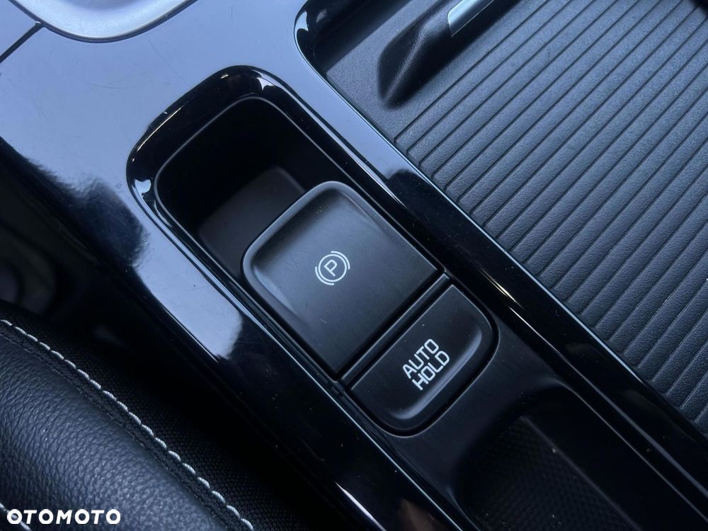 Kia XCeed 1.5 T-GDI Prestige Line DCT - 22